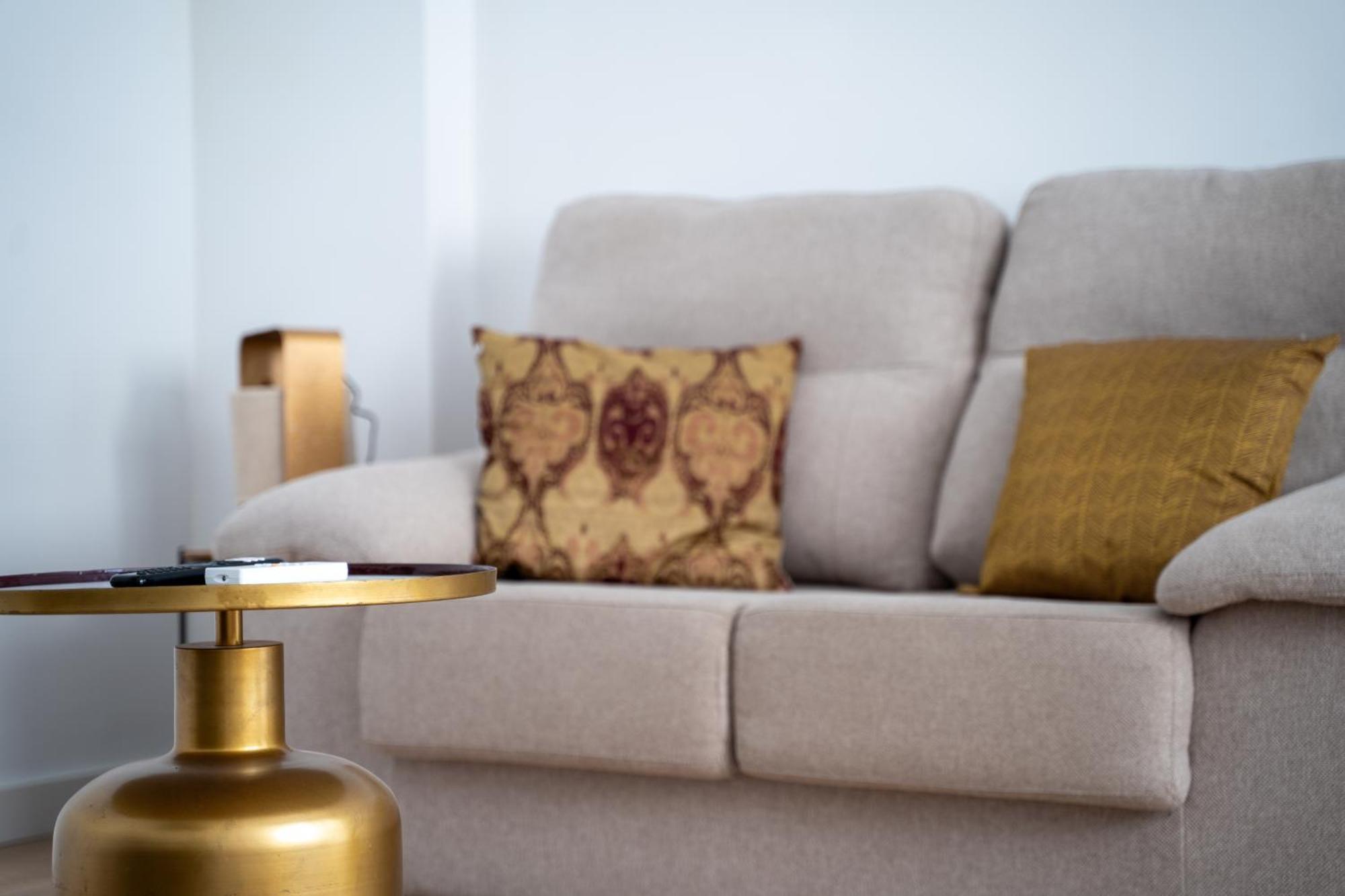 Apartamentos Gomerez 30 กรานาดา ภายนอก รูปภาพ