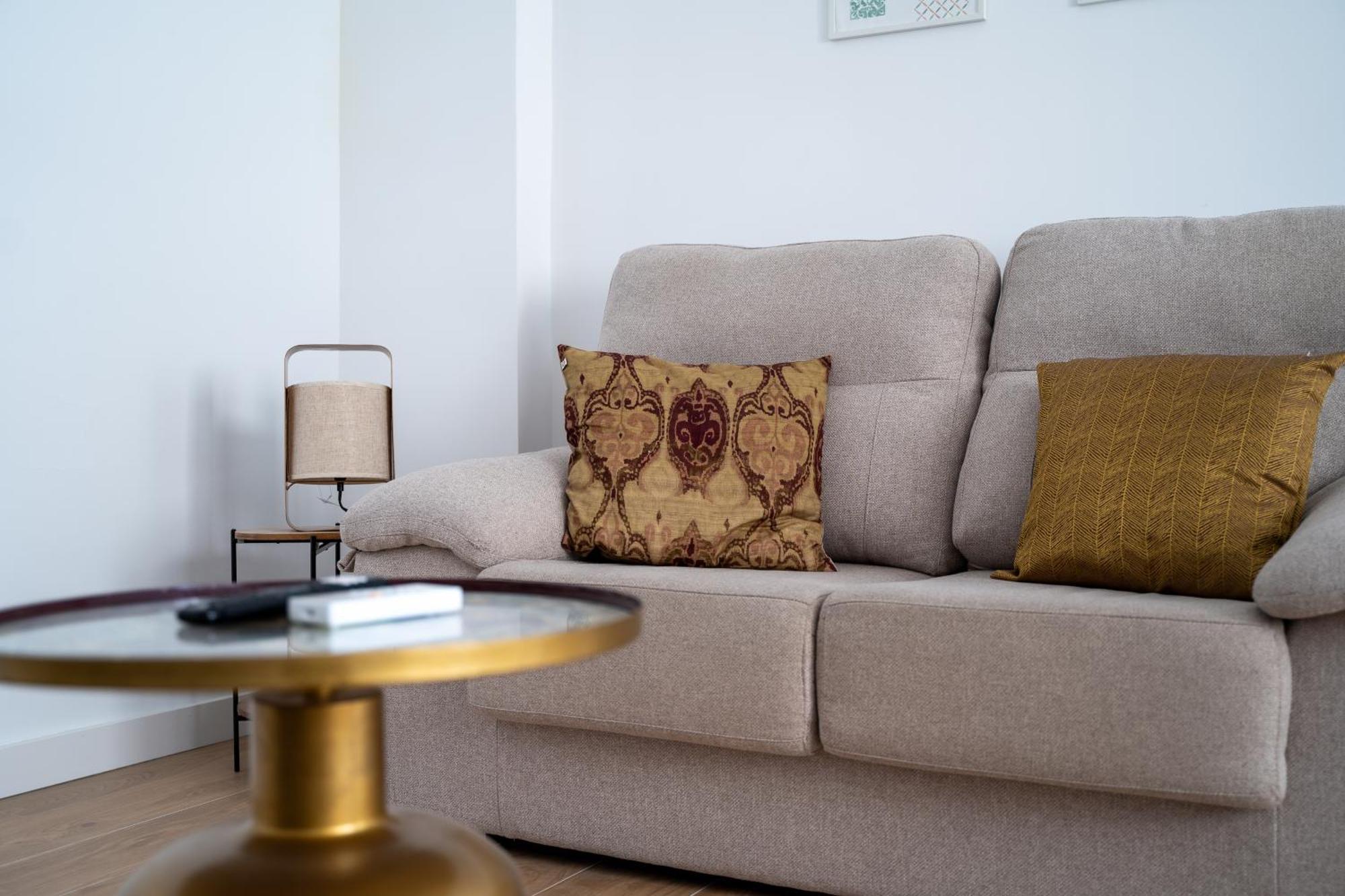 Apartamentos Gomerez 30 กรานาดา ภายนอก รูปภาพ
