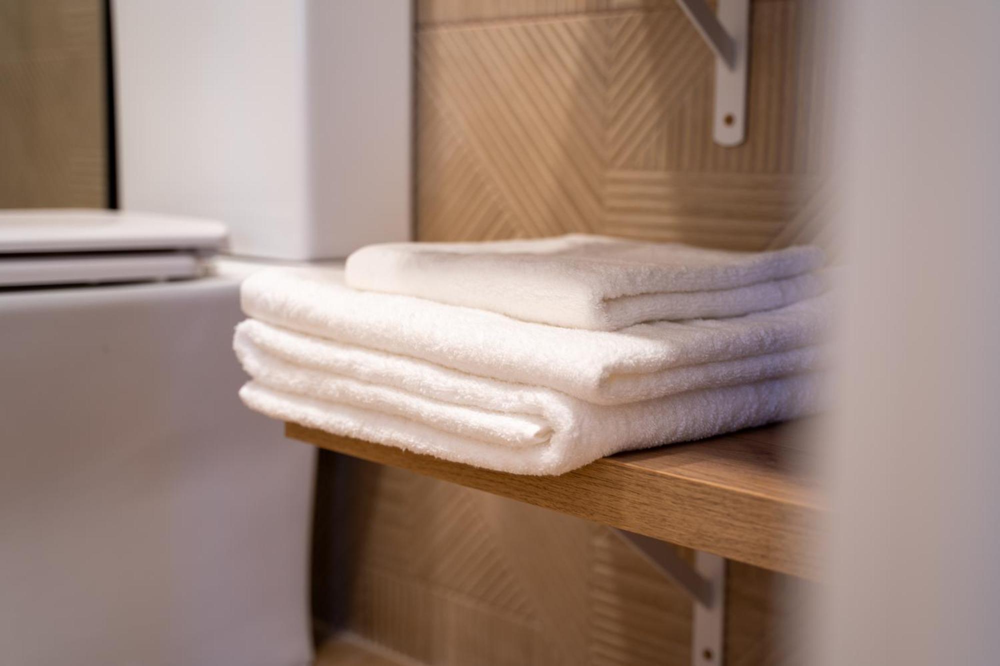 Apartamentos Gomerez 30 กรานาดา ภายนอก รูปภาพ